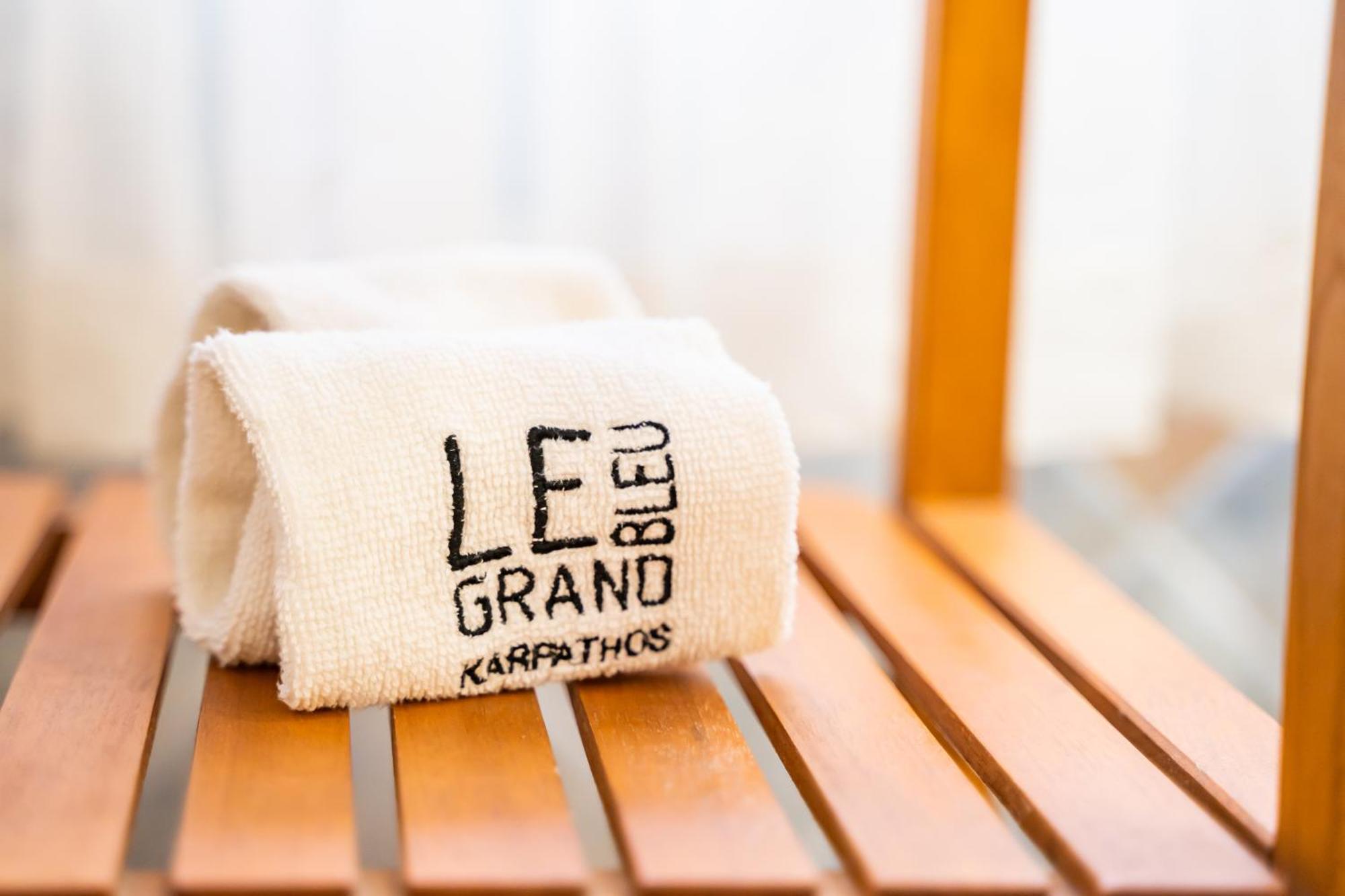 Le Grand Bleu Studios & Apartments Lefkos  Room photo