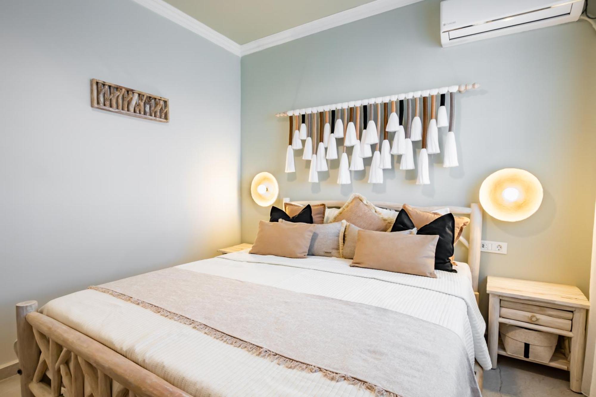 Le Grand Bleu Studios & Apartments Lefkos  Room photo